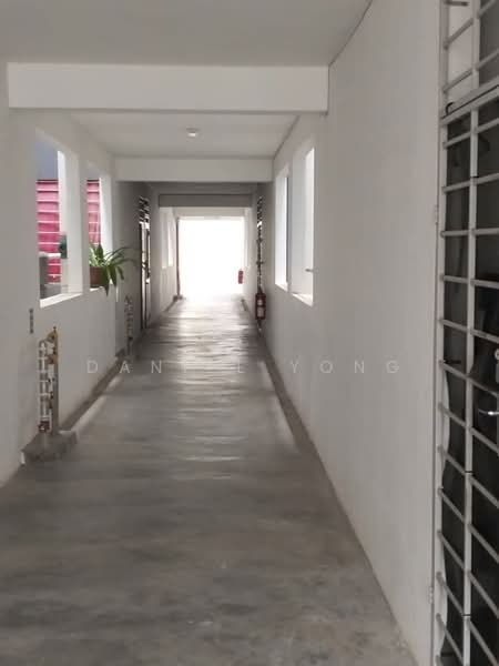 Flat for Sale at Seri Nilam - Daniel Yong - Corridor - PropertyGuru.com.my