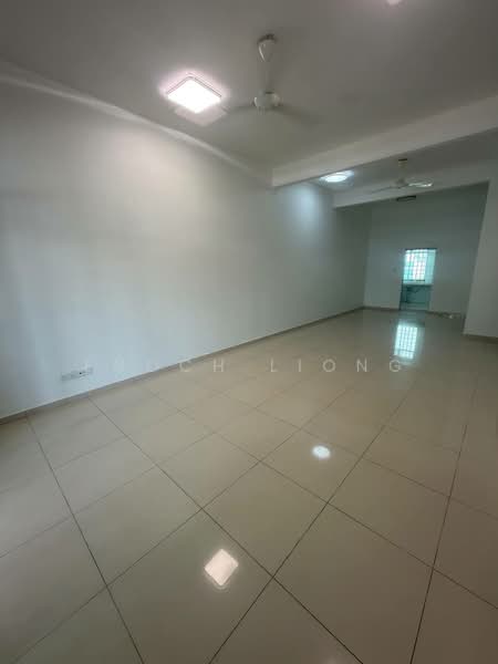2-storey Terraced House for Rent in Johor Bahru (Johor) - Enoch Liong - Living Room - PropertyGuru.com.my