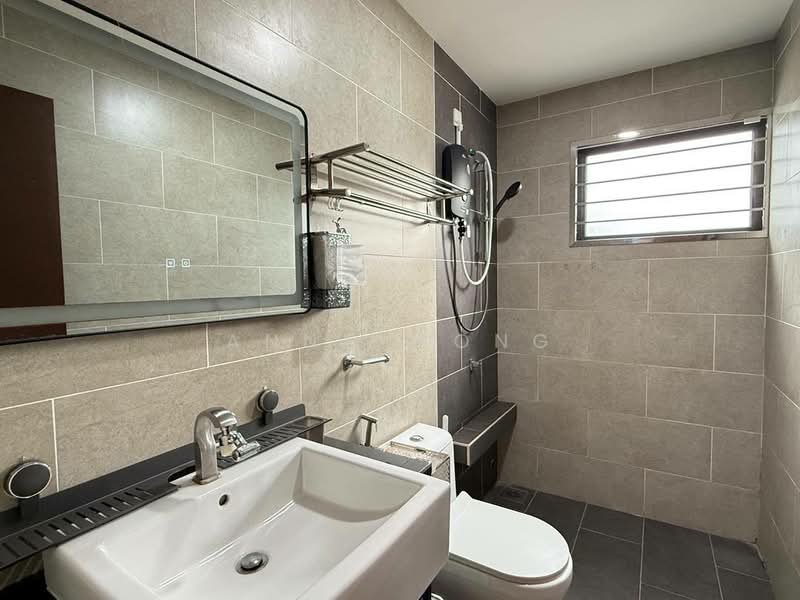 2-storey Terraced House for Sale in Masai (Johor) - Anna Wong - Bathroom - PropertyGuru.com.my