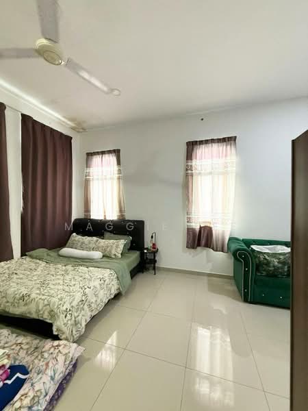 Rumah Teres 2 Tingkat untuk Dijual di Kota Masai (Pasir Gudang) - Maggie Lee - Bedroom - PropertyGuru.com.my