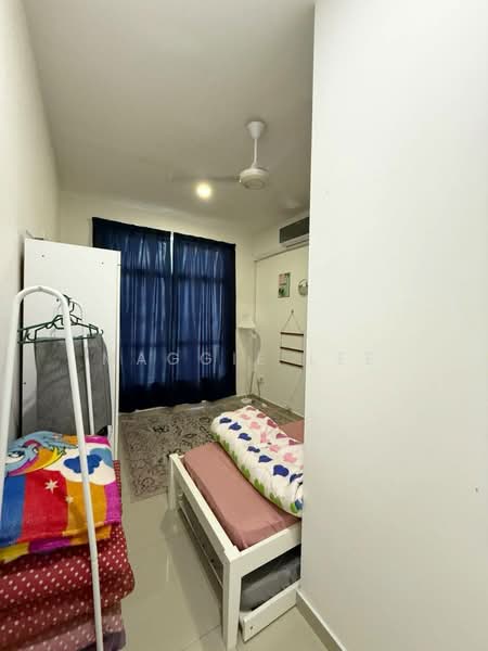 Rumah Teres 2 Tingkat untuk Dijual di Kota Masai (Pasir Gudang) - Maggie Lee - Bedroom - PropertyGuru.com.my