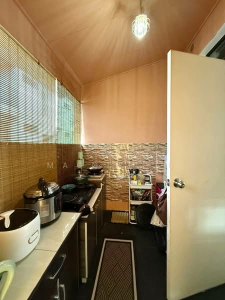 Rumah Teres 2 Tingkat untuk Dijual di Kota Masai (Pasir Gudang) - Maggie Lee - Kitchen - PropertyGuru.com.my