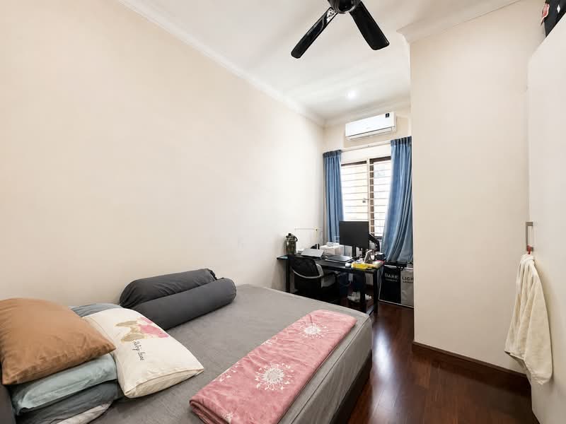 Terraced House for Sale in Bandar Kinrara Seksyen 1 (Bandar Kinrara) - CK Yee - Bedroom - PropertyGuru.com.my