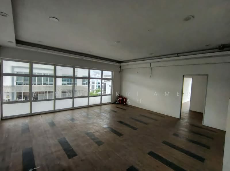 Pejabat untuk Disewa di Bandar Putra Permai (Seri Kembangan) - Ahmad Fikri Amer Hamzah - Interior - PropertyGuru.com.my