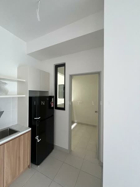 Condominium for Rent at Residensi Bukit Palma 3 (Palm Hill Residence 3) - Vincent Lee - Kitchen - PropertyGuru.com.my