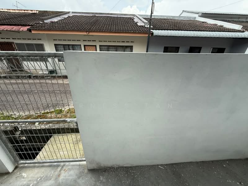 Rumah Teres 1 Tingkat untuk Dijual di Tampoi (Johor) - Erness Tan - Exterior - PropertyGuru.com.my