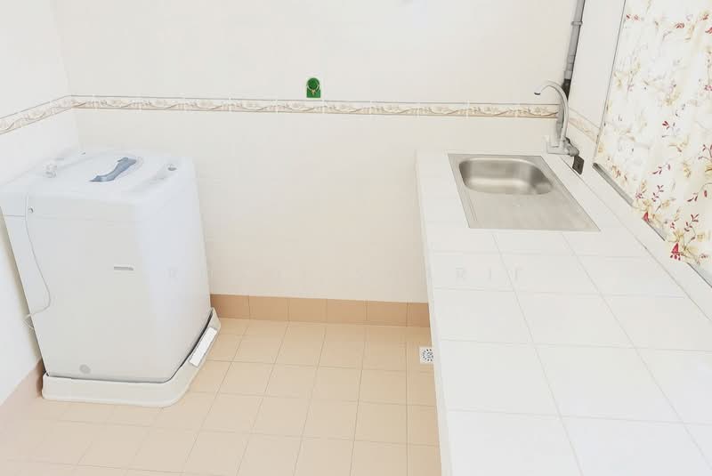 Townhouse for Sale in Taman Bayu Permai (Rawang) - Rosdi Sharif - PropertyGuru.com.my