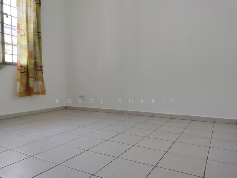 Townhouse for Sale in Taman Bayu Permai (Rawang) - Rosdi Sharif - PropertyGuru.com.my