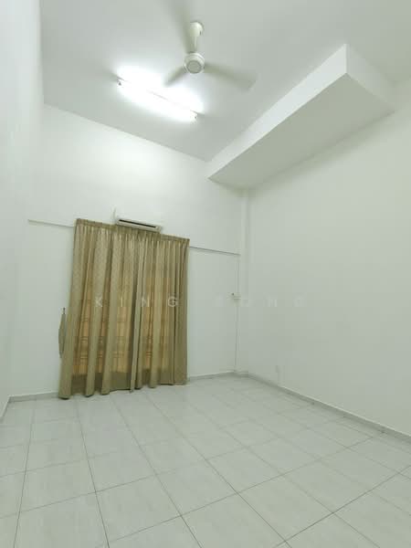 Rumah Berkembar untuk Dijual di Taman Tanjung Minyak (Tanjong Minyak) - King Song - PropertyGuru.com.my
