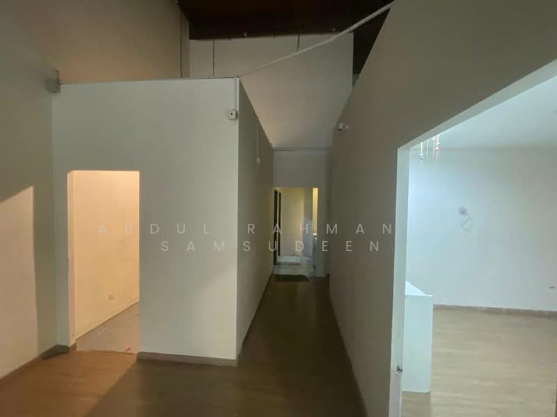 Shop for Rent in Cyberjaya (Selangor) - Abdul Rahman M Samsudeen - Interior - PropertyGuru.com.my