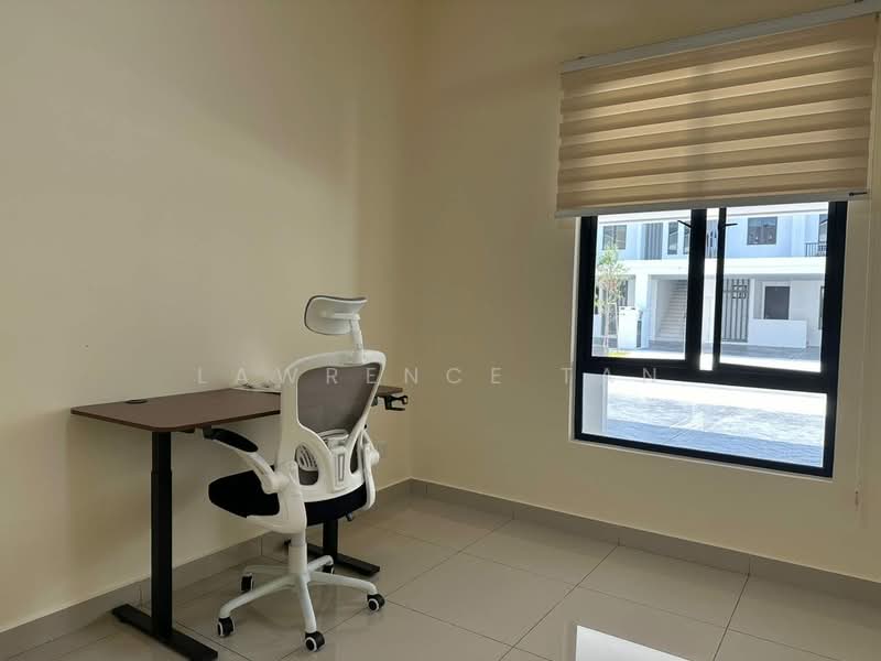 Rumah Bandar untuk Disewa di Bandar Cassia (Batu Kawan) - Lawrence Tan - Study - PropertyGuru.com.my