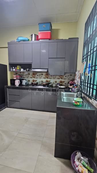 1-storey Terraced House for Sale in Taman Kempas Indah (Tebrau) - Daniel Yong - Kitchen - PropertyGuru.com.my