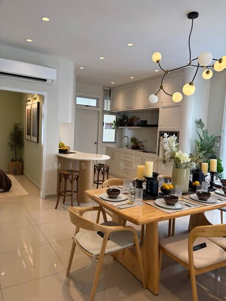 Rumah Teres untuk Dijual di Mutiara Rini (Skudai) - Miss Shee - Kitchen - PropertyGuru.com.my