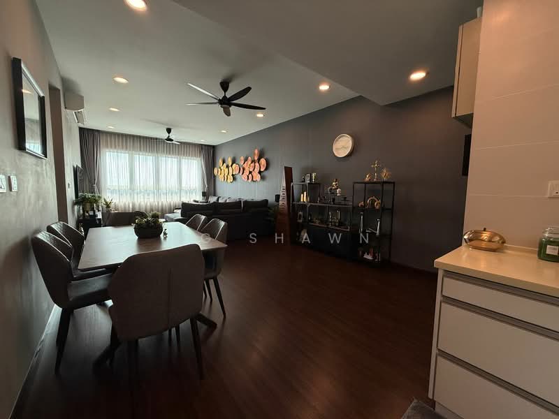 Servis Apartment untuk Dijual di Impiria Residensi Bukit Tinggi Klang - Ng Shawn - Living Room - PropertyGuru.com.my