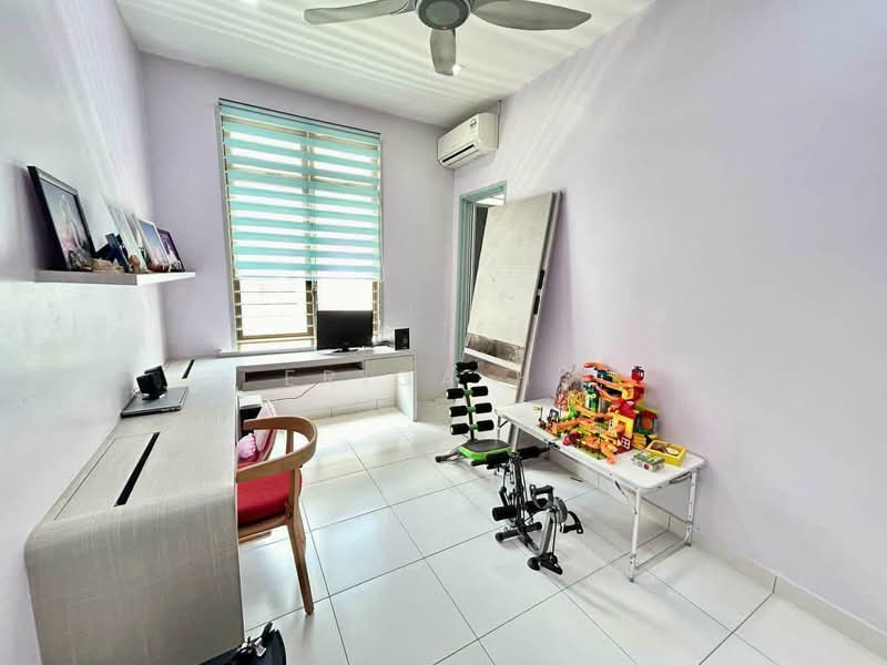 Rumah Kluster untuk Dijual di Johor Bahru (Johor) - Erica Ho - Study - PropertyGuru.com.my