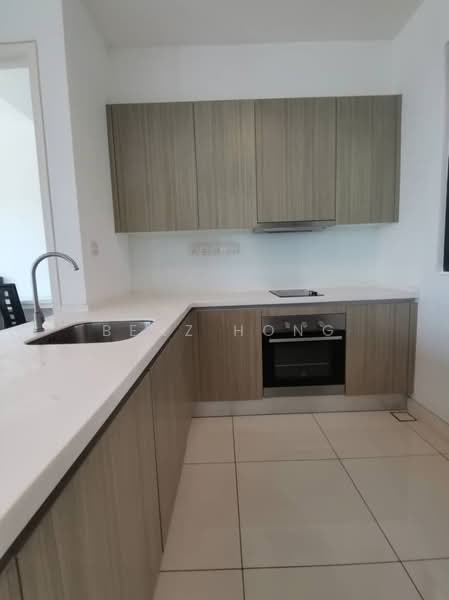 Servis Apartment untuk Disewa di Tropicana Gardens - BENZ HONG - Kitchen - PropertyGuru.com.my