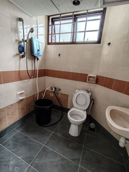 Condominium for Rent at Kondominium Tanjung Puteri - June Teo - PropertyGuru.com.my