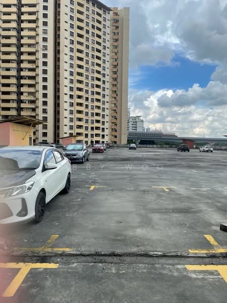 Condominium for Rent at Palm Spring @ Damansara - Abby Woo - Exterior - PropertyGuru.com.my