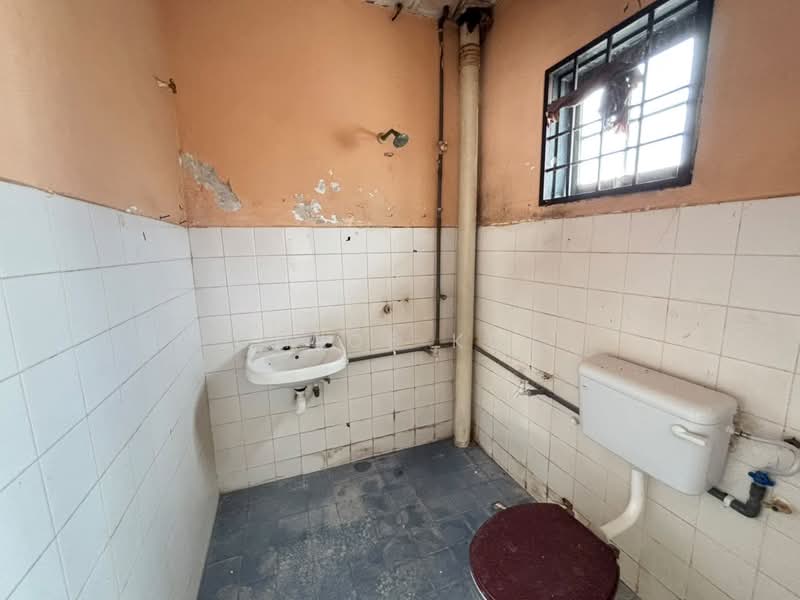 2-storey Terraced House for Sale in Bandar Country Homes (Rawang) - Chloe Kok - PropertyGuru.com.my