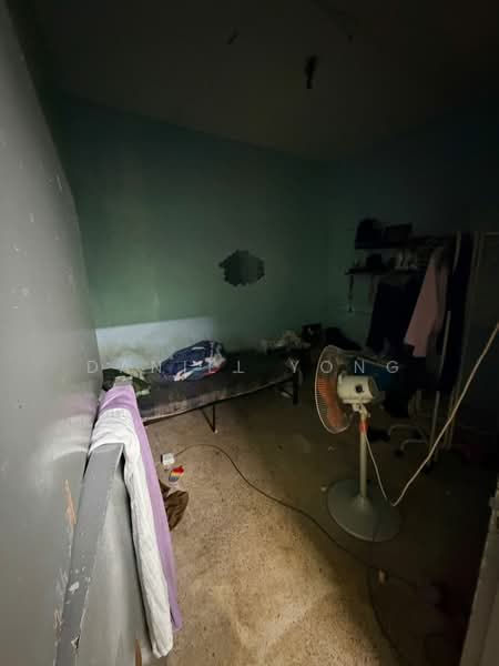1-storey Terraced House for Sale in Taman Matahari (Kluang) - Daniel Yong - Bedroom - PropertyGuru.com.my