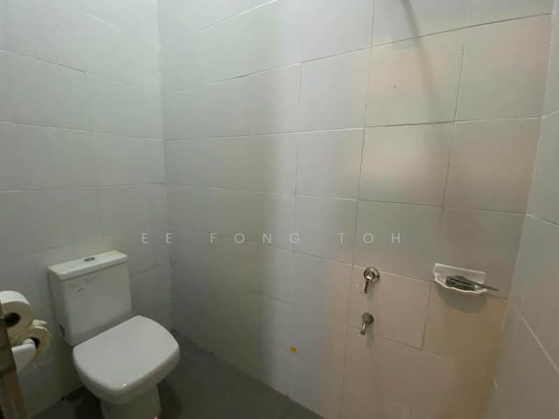 Rumah Kluster untuk Dijual di Nusa Duta (Iskandar Puteri (Nusajaya)) - Ee Fong Toh - Bathroom - PropertyGuru.com.my