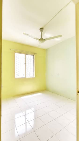 Apartment for Sale at Vista Pinggiran Apartment - Sky Chan - PropertyGuru.com.my