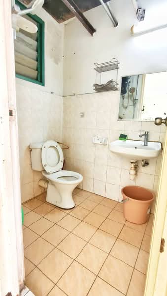 Apartment for Sale at Vista Pinggiran Apartment - Sky Chan - PropertyGuru.com.my