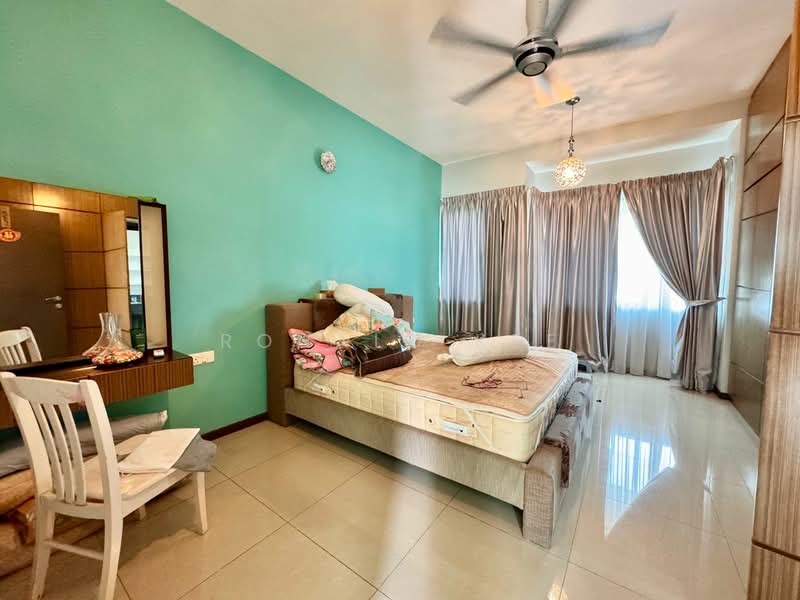 3-storey Terraced House for Sale in Bandar Bayan Bahru (Bayan Lepas) - Ronald Kee - Bedroom - PropertyGuru.com.my