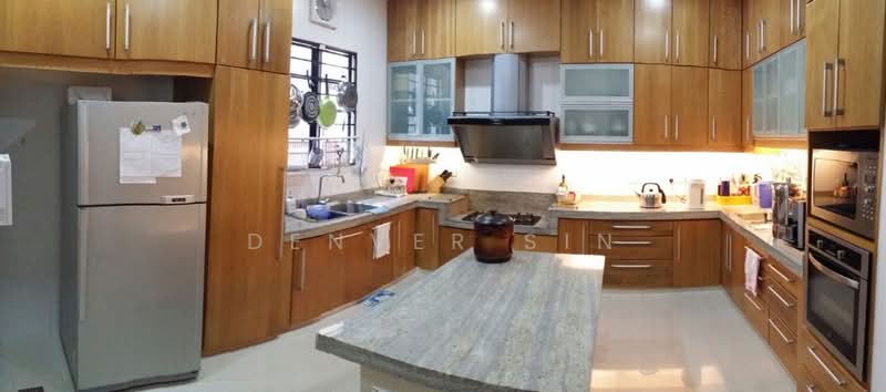 Rumah Berkembar untuk Dijual di Taman Segar Perdana (Cheras) - Denver Sin - Kitchen - PropertyGuru.com.my