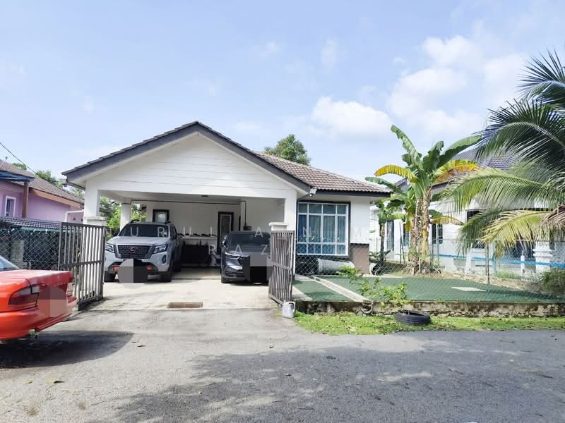 Bungalow for Sale in Mahkota Hills (Lenggeng) - Nurul Ain Mohd Razali - Exterior - PropertyGuru.com.my