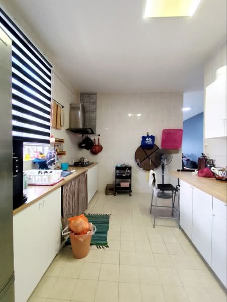 Bungalow for Sale in Mahkota Hills (Lenggeng) - Nurul Ain Mohd Razali - Kitchen - PropertyGuru.com.my