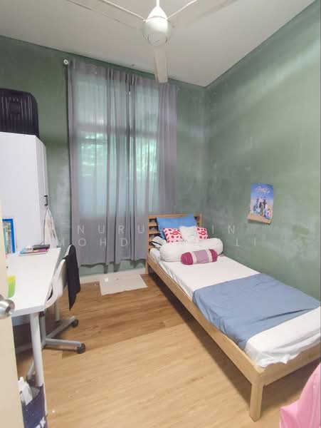 Bungalow for Sale in Mahkota Hills (Lenggeng) - Nurul Ain Mohd Razali - Bedroom - PropertyGuru.com.my