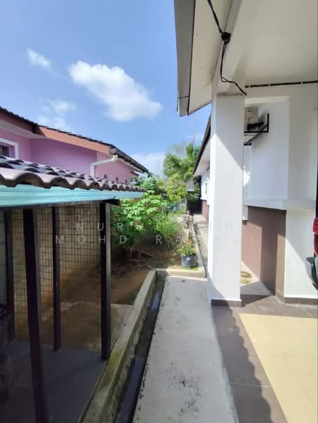 Bungalow for Sale in Mahkota Hills (Lenggeng) - Nurul Ain Mohd Razali - Exterior - PropertyGuru.com.my