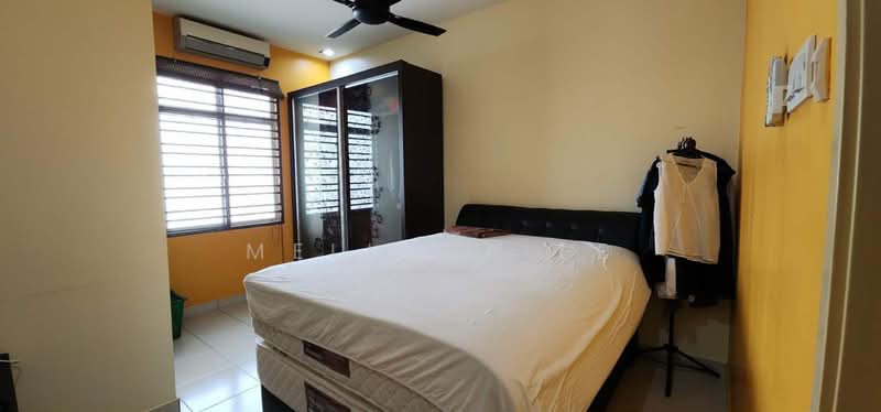 2-storey Terraced House for Sale in Taman Bestari Indah (Ulu Tiram) - Melinda Ee - Bedroom - PropertyGuru.com.my