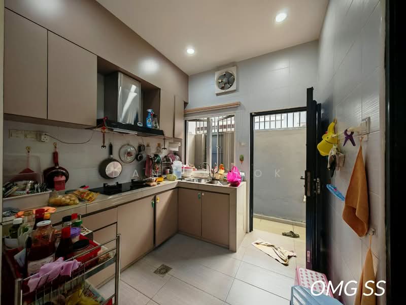 Rumah Teres 2 Tingkat untuk Dijual di Bandar Parklands (Klang) - Daniel Kok - Kitchen - PropertyGuru.com.my