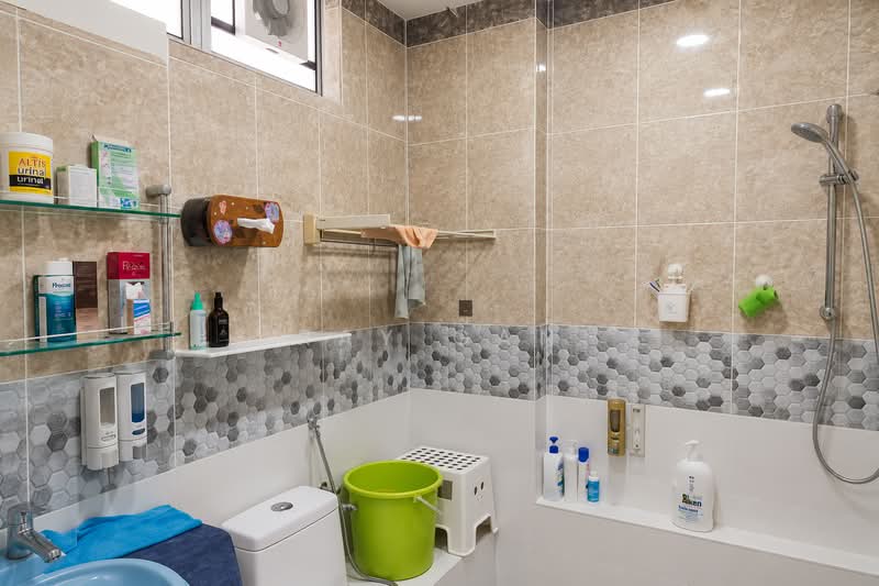 Condominium for Sale at Impian Heights - Ray Gan - Bathroom - PropertyGuru.com.my