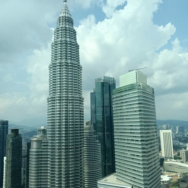 Servis Apartment untuk Dijual di Sky Suites @ KLCC - Terry Yee - View - PropertyGuru.com.my
