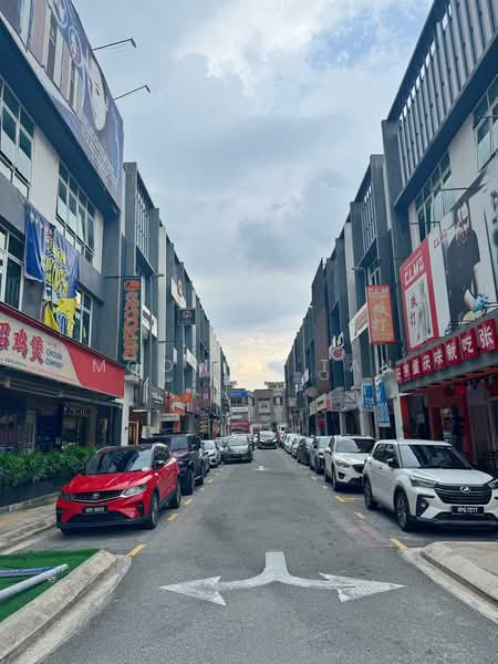 Shop for Rent in Sri Petaling (Kuala Lumpur) - Moomoo Tan - Exterior - PropertyGuru.com.my