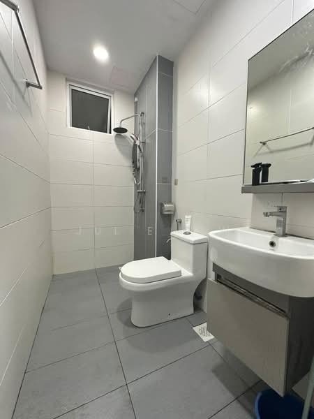 Service Residence for Sale at Twin Danga Residence - Julie Yew - Bathroom - PropertyGuru.com.my