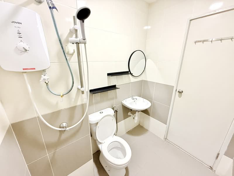 Servis Apartment untuk Disewa di Saville D'lake - Jocelin Lim - Bathroom - PropertyGuru.com.my