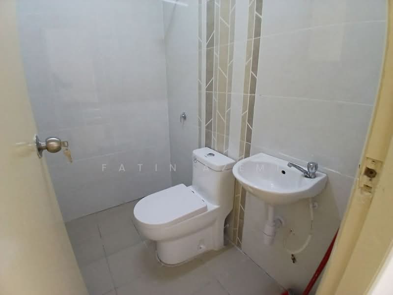 Condominium for Sale at Prima U1 - Fatin Azemi - Bathroom - PropertyGuru.com.my