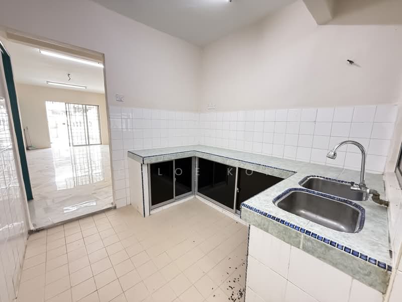 2-storey Terraced House for Sale in Bandar Country Homes (Rawang) - Chloe Kok - PropertyGuru.com.my