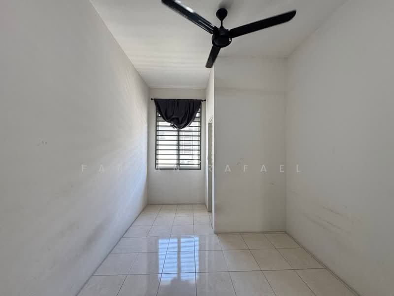 Rumah Teres 2 Tingkat untuk Dijual di Bandar Mahkota Banting (Tanjong Duabelas) - Farhan Rafael - Interior - PropertyGuru.com.my