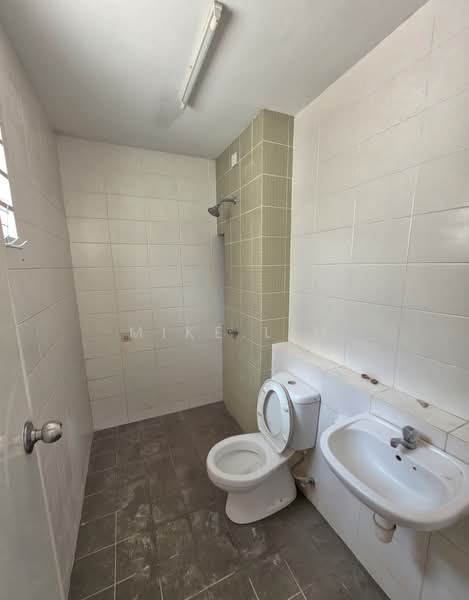 Rumah Teres 2 Tingkat untuk Disewa di Semenyih (Selangor) - Mike Lim - PropertyGuru.com.my