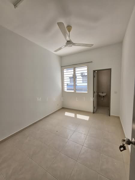 Rumah Teres 2 Tingkat untuk Disewa di Semenyih (Selangor) - Mike Lim - PropertyGuru.com.my
