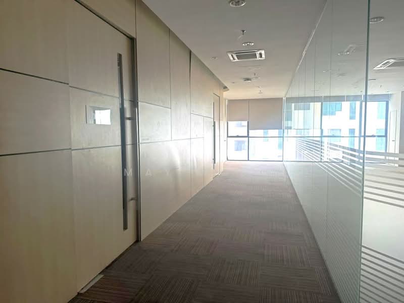 Office for Rent in SS16 (Subang Jaya) - May Wong - Corridor - PropertyGuru.com.my