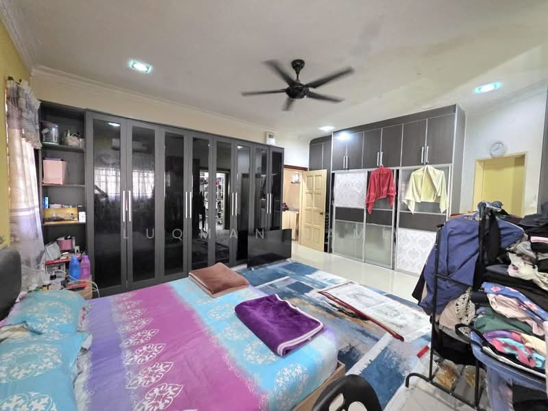 Semi-Detached House for Sale in Kajang (Selangor) - Luqman Ramli - Bedroom - PropertyGuru.com.my
