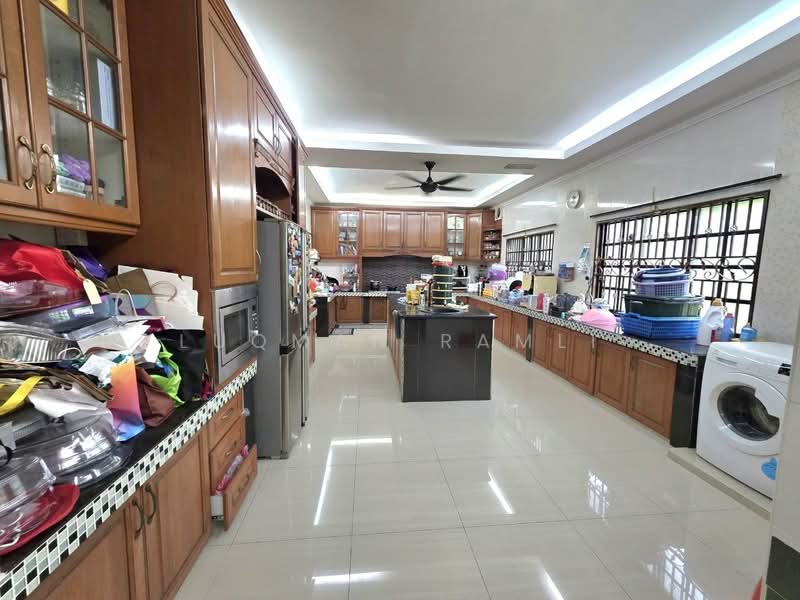 Semi-Detached House for Sale in Kajang (Selangor) - Luqman Ramli - Kitchen - PropertyGuru.com.my