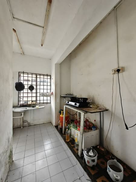 Rumah Flat untuk Dijual di Jasa - Rain Ng - Kitchen - PropertyGuru.com.my