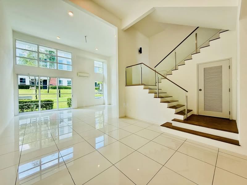 3-storey Terraced House for Sale in Alam Damai (Cheras) - Mei SM Lee - Emerald Hill, Alam Damai Living Room - PropertyGuru.com.my